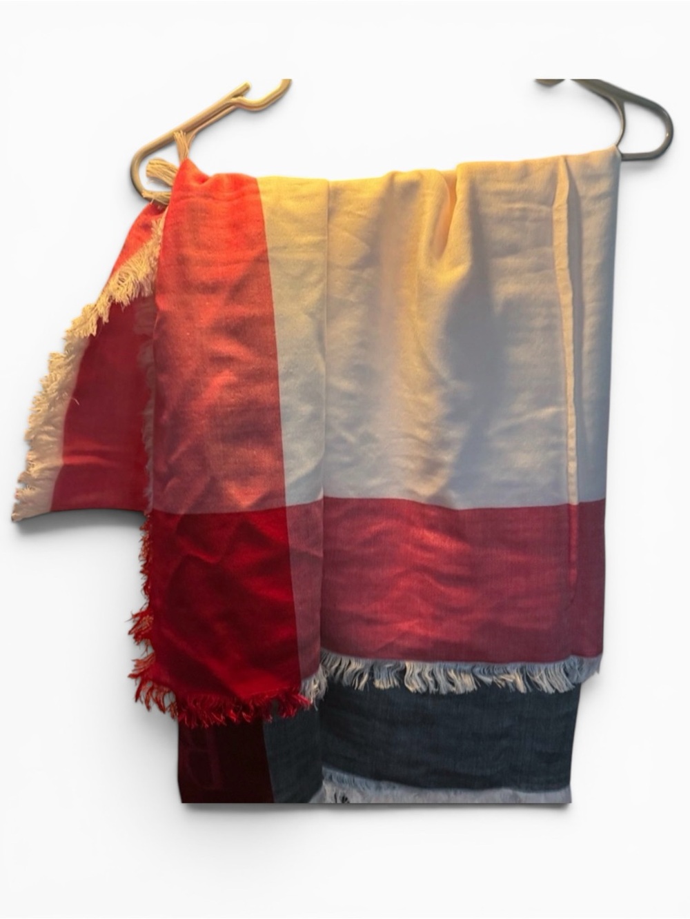 Banana Republic Red and White Scarf - Picture 2 of 8